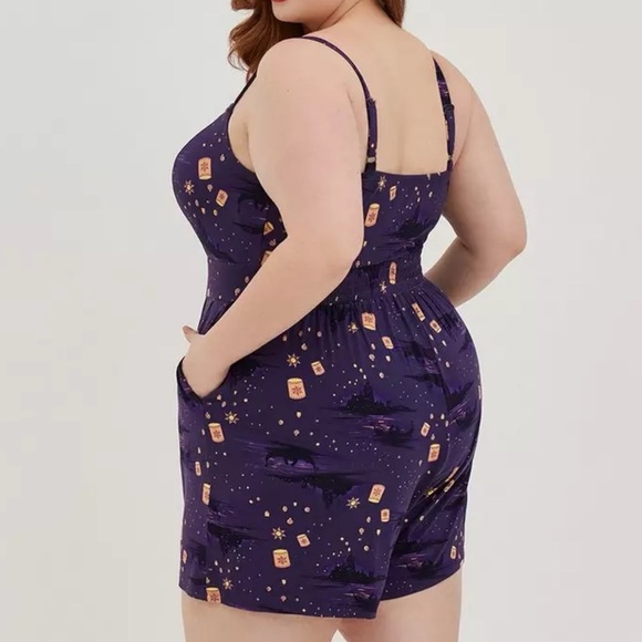 Torrid x Disney Rapunzel Tangled Lantern Shorts Romper 1X 14 16 - Picture 8 of 16